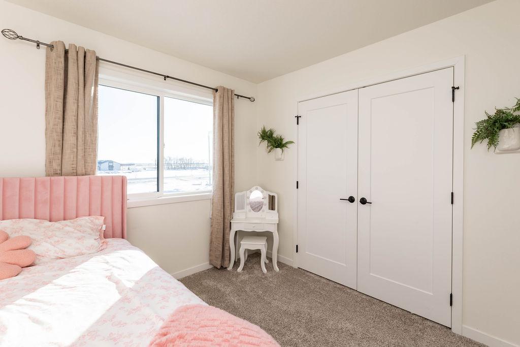 102 Lindsey Court Mapleton, ND 58059 - Photo 28 of 43