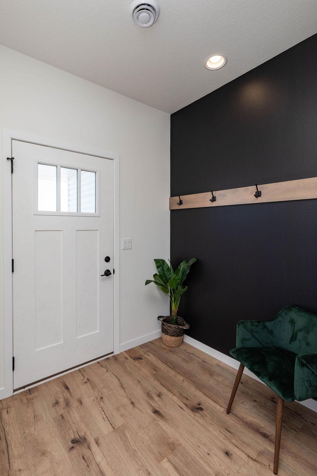 102 Lindsey Court Mapleton, ND 58059 - Photo 5 of 43