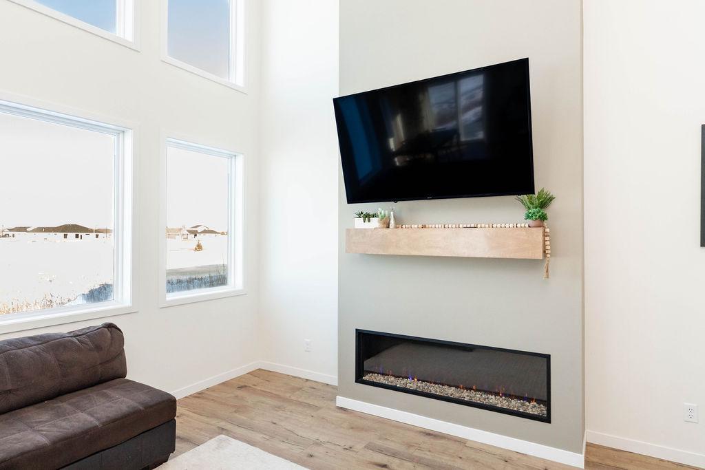 102 Lindsey Court Mapleton, ND 58059 - Photo 7 of 43