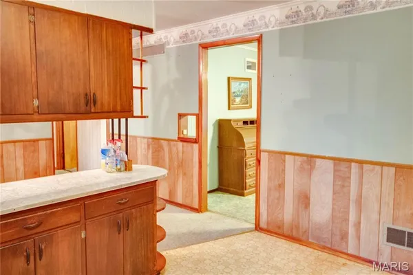 $67,500 | 808 College Street, Greenfield, IL 62044