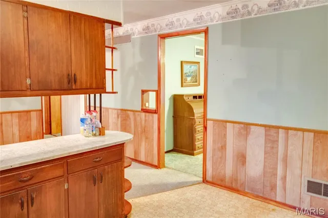 $72,500 | 808 College Street, Greenfield, IL 62044