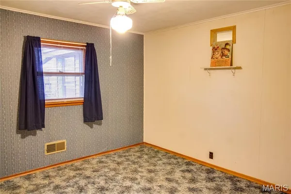 $67,500 | 808 College Street, Greenfield, IL 62044