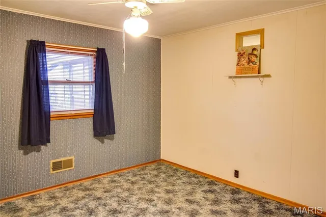 $72,500 | 808 College Street, Greenfield, IL 62044