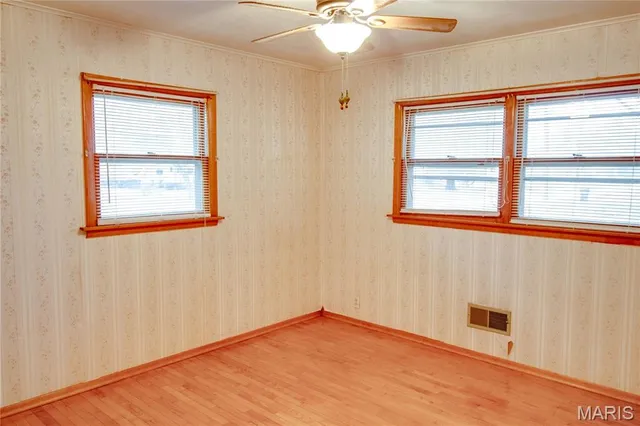 $72,500 | 808 College Street, Greenfield, IL 62044