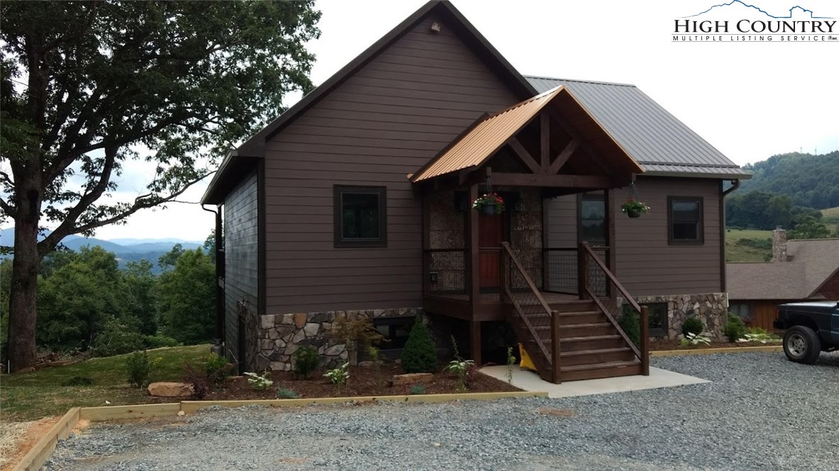 197 Apache Lane Boone, NC 28607 - Photo 1 of 20 Gallery Image 1