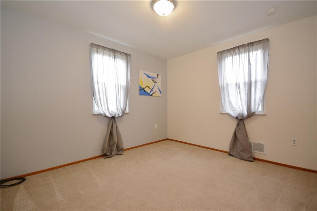 9002 Willoughby Road Pittsburgh, PA 15237 - Photo 19 of 24 Bedroom