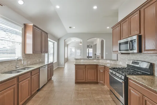 $2,395 | 15303 Paxton Landing Lane, Cypress, TX 77433