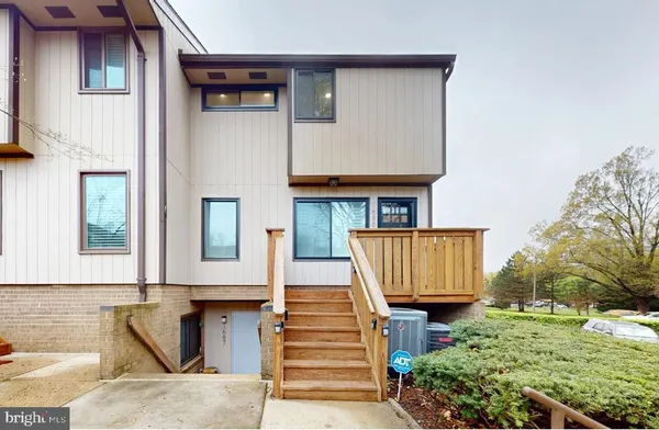 $3,400 | 1689 Westwind Way, Unit 182, McLean, VA 22102