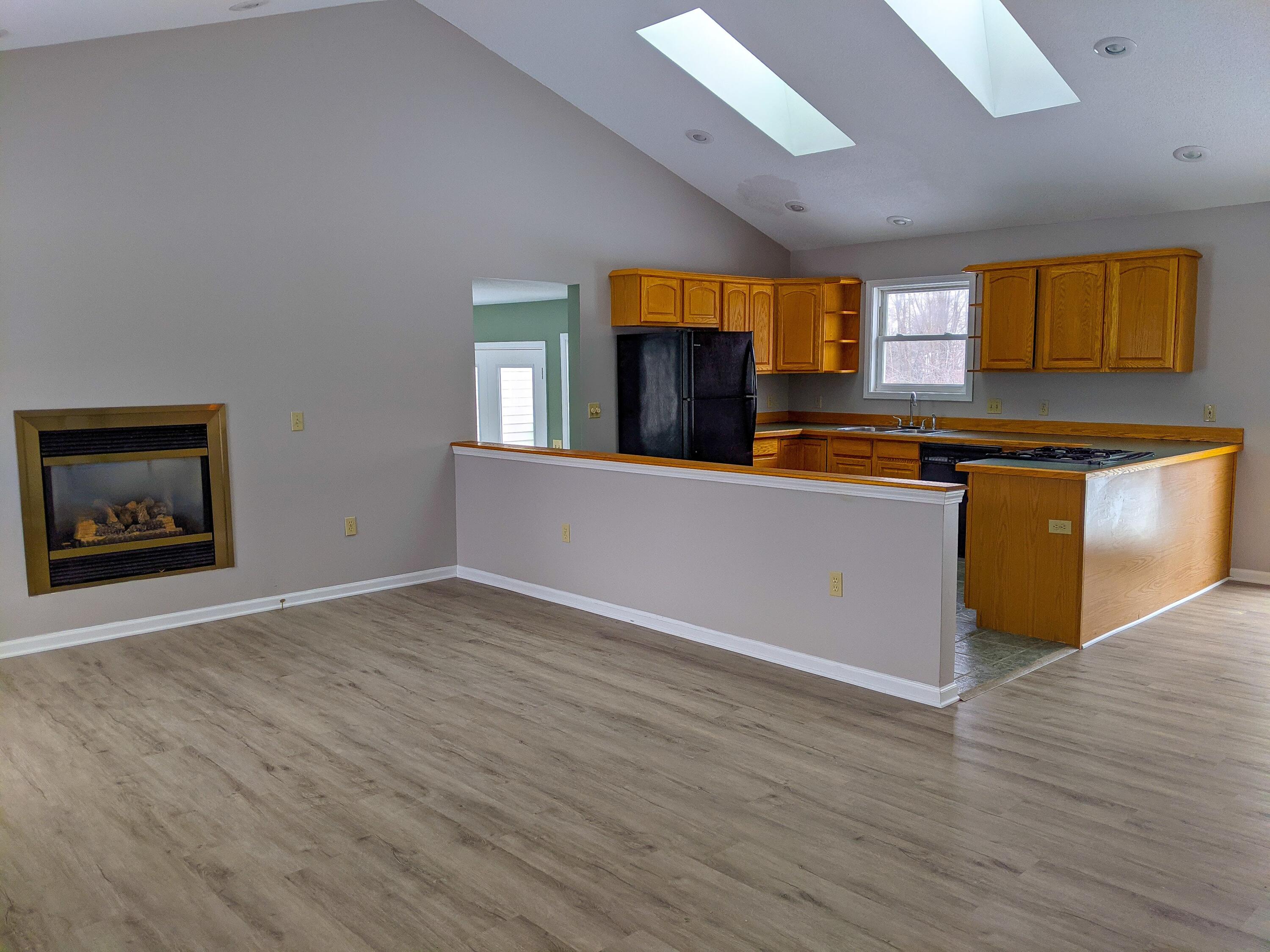2894 East Baseline Road Mount Pleasant, MI 48858 - Photo 5 of 38 PSX_20220108_185400