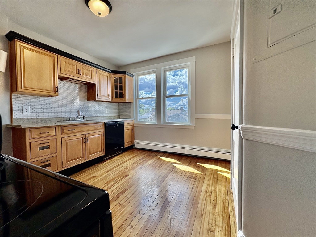 122 Rawson Road, Unit 3 Quincy, MA 02170 - Photo 7 of 28 Gallery Image 7