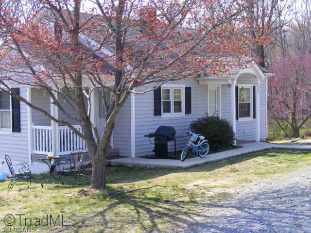 2575 Slate Road King, NC 27021 - Photo 1 of 5 Exterior Front.