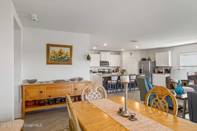 an aerial view of a golf course with a park