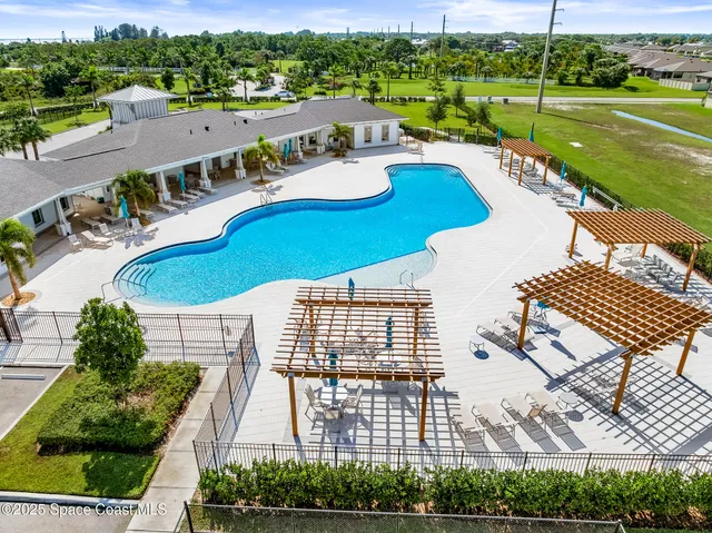 $405,000 | 5319 Waterfall Place, Grant-Valkaria, FL 32949