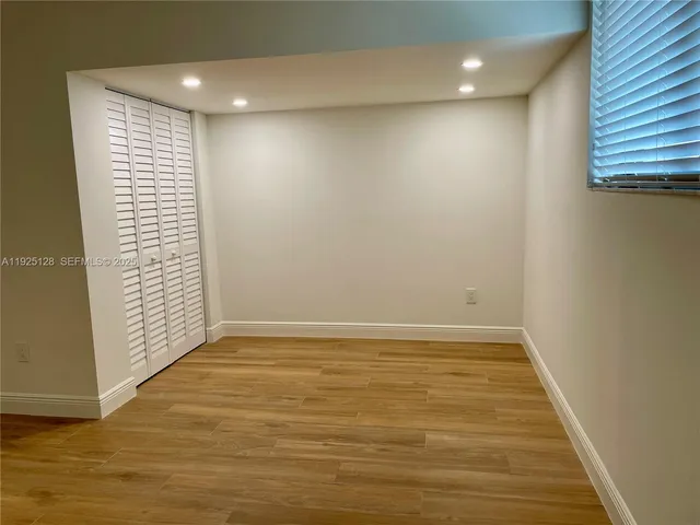 $1,575 | Miami-Dade County, Miami, FL 33184