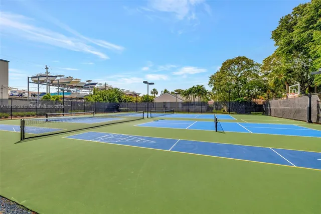 $699,999 | 38 South Lakeshore Drive, Hypoluxo, FL 33462