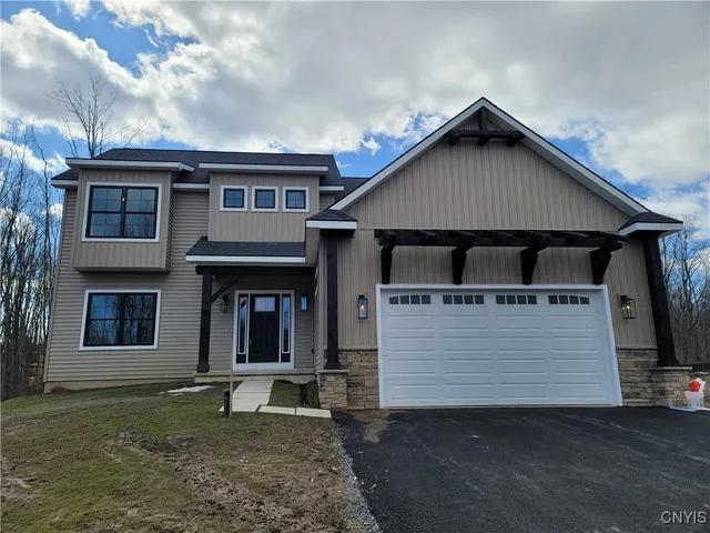 $682,300 | 3330-2 North Hayes Road, Lysander, NY 13027