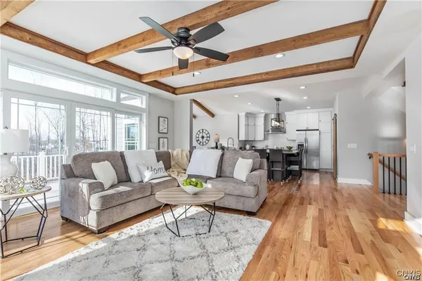 $682,300 | 3330-2 North Hayes Road, Lysander, NY 13027