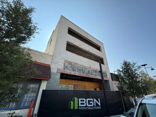 $387,500 | 436 Harrison Avenue, Unit 15, Panama City, FL 32401