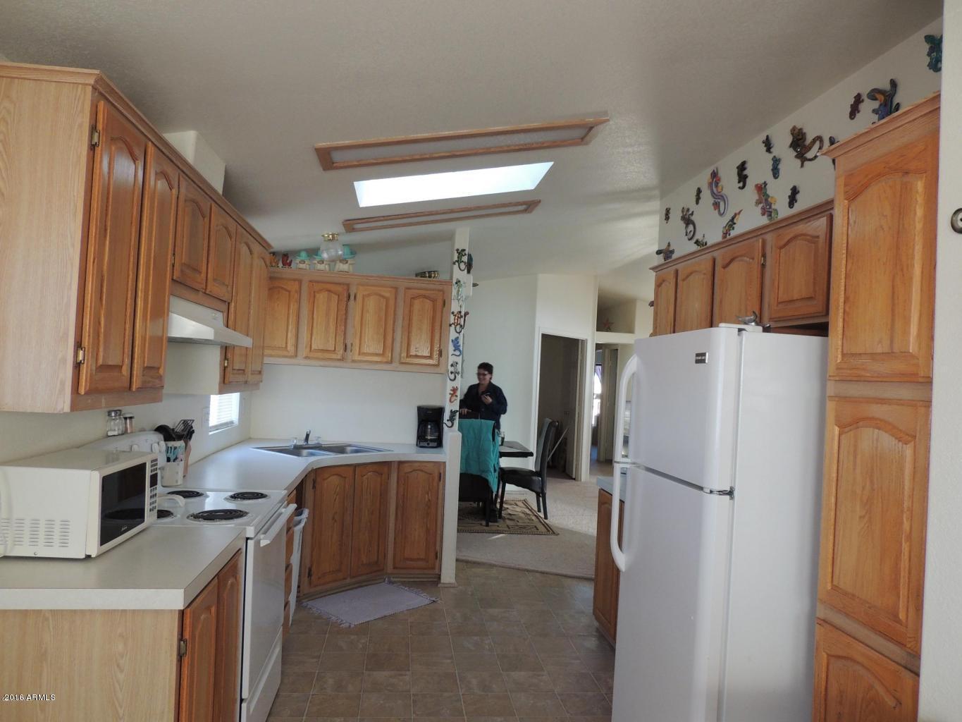 52546 West Quail Run Road Maricopa, AZ 85139 - Photo 8 of 34 q22