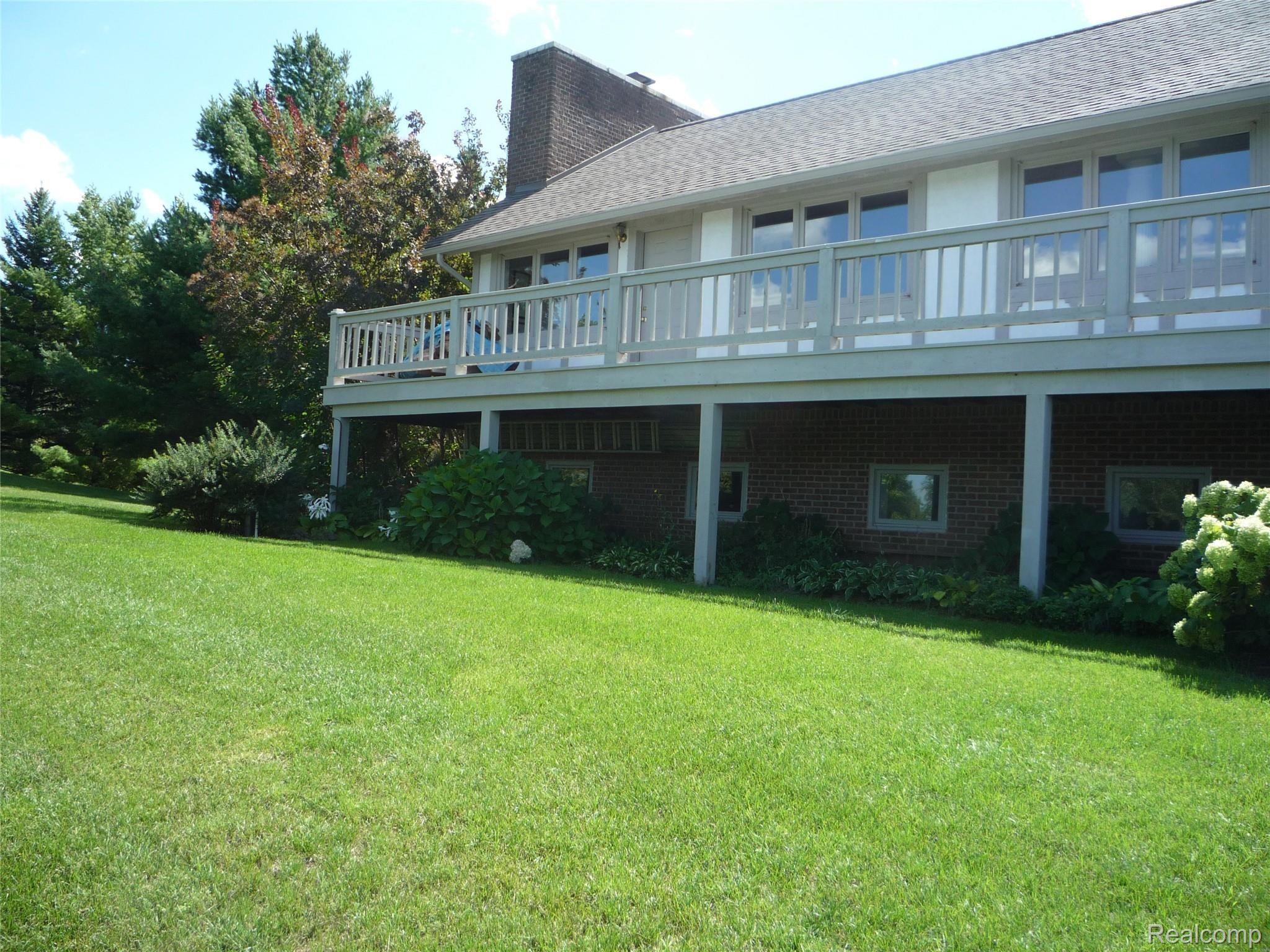 4237 Hough Road Dryden, MI 48428 - Photo 54 of 71 Great Room catwalk