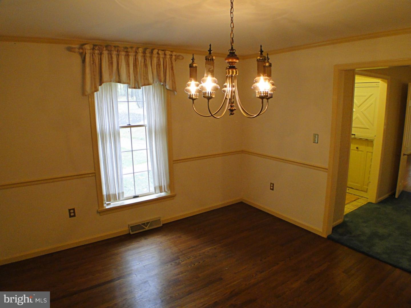 1277 Eagle Road New Hope, PA 18938 - Photo 5 of 21 Dining Room