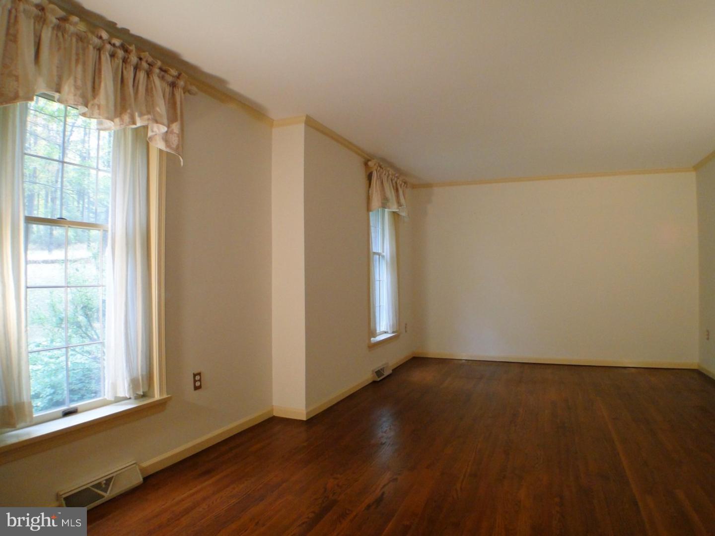 1277 Eagle Road New Hope, PA 18938 - Photo 7 of 21 Living Room
