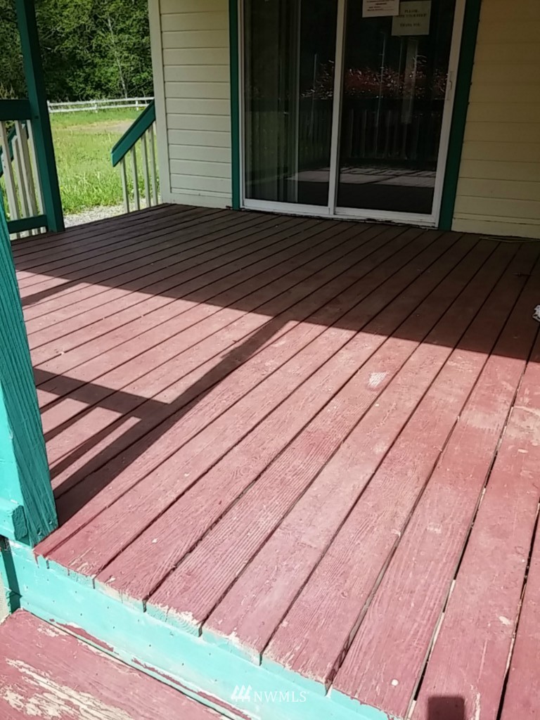 169 Kiona Road Randle, WA 98377 - Photo 3 of 13 Gallery Image 3