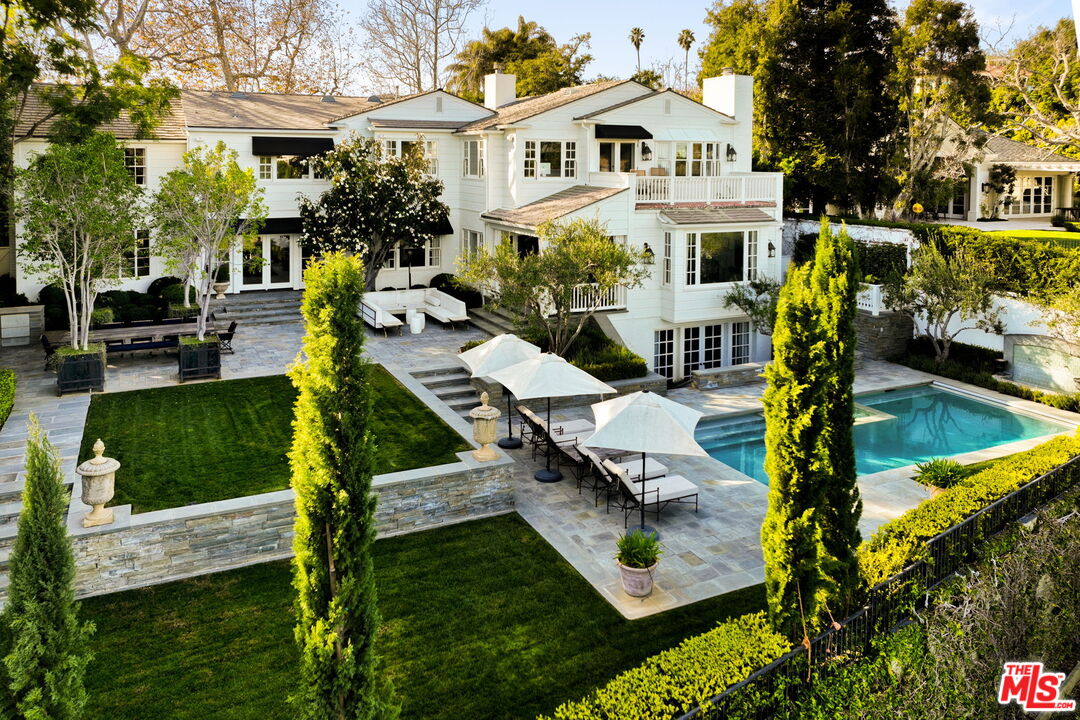 208 North Tigertail Rd  