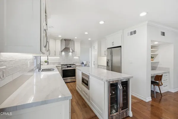 $1,129,000 | 6075 Arabian Place, Camarillo, CA 93012