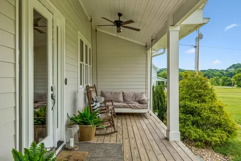 $900,000 | 1765 Theta Pike, Columbia, TN 38401