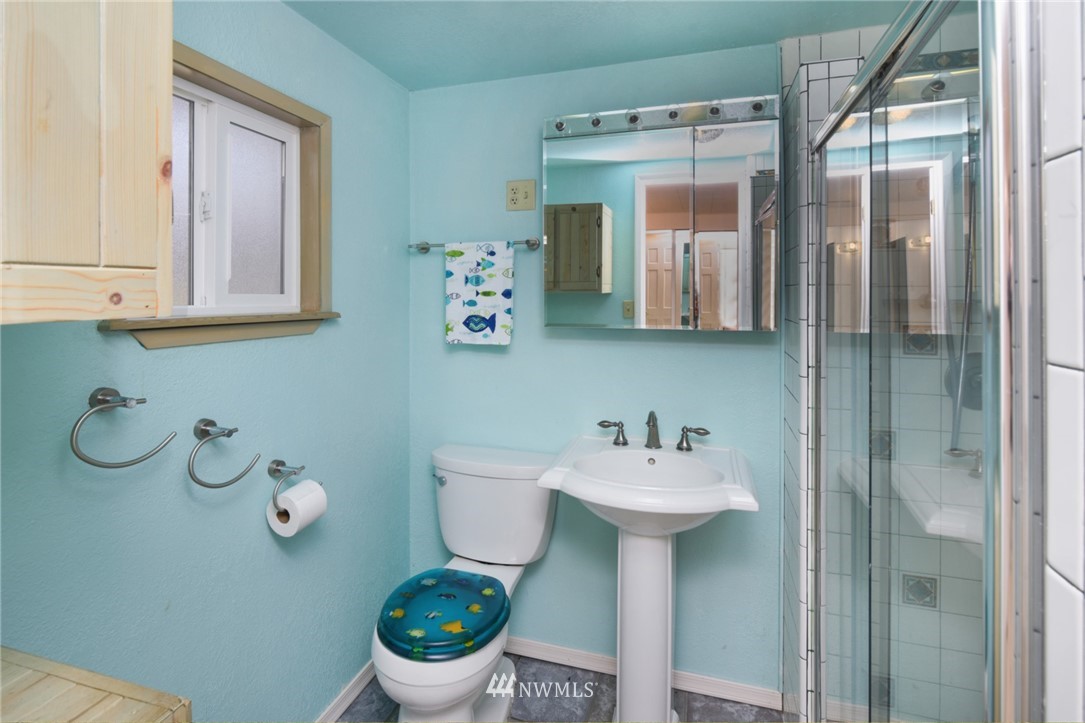 3520 Paradise Bay Road Port Ludlow, WA 98365 - Photo 13 of 26 Gallery Image 13