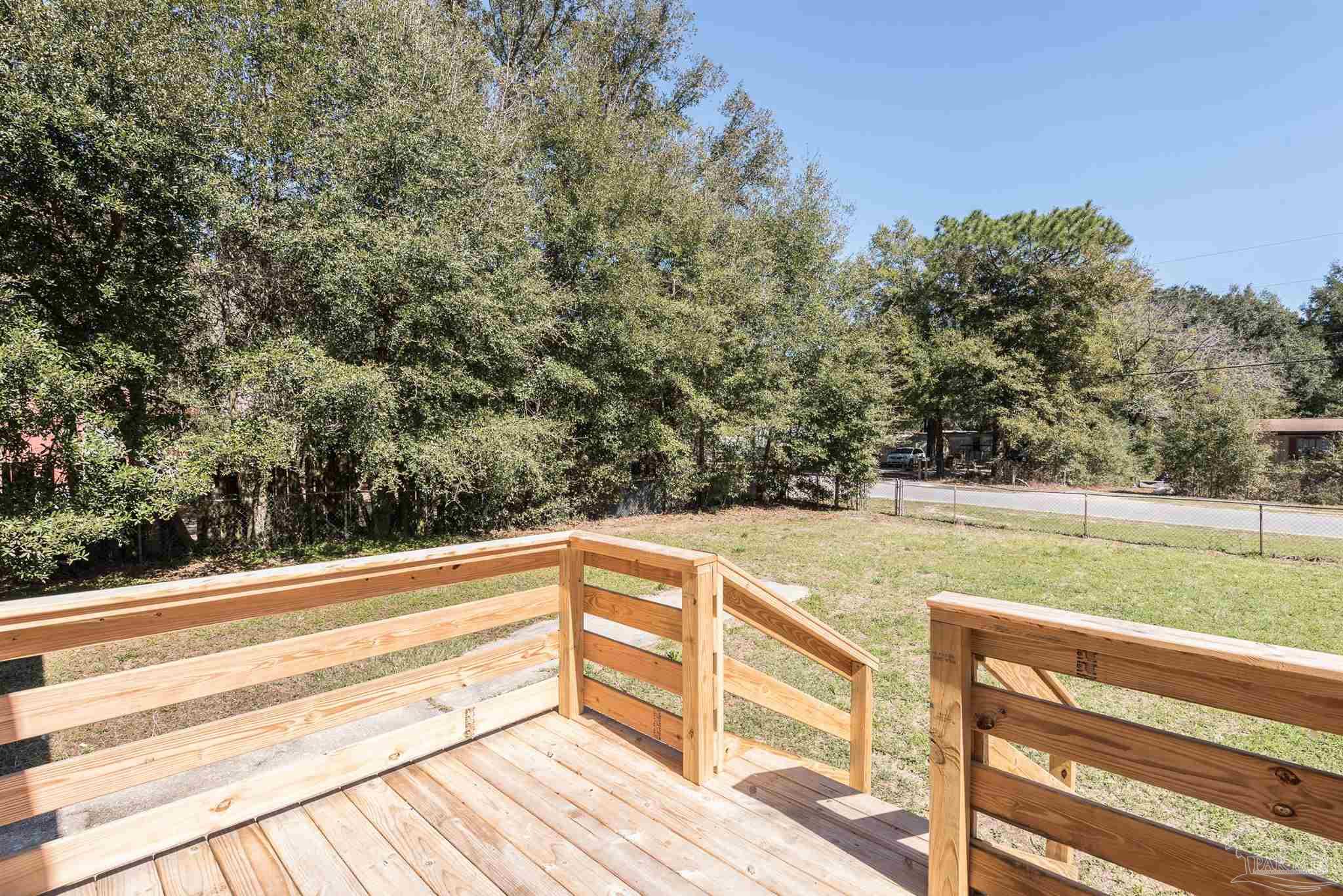 6524 Renee Circle Milton, FL 32583 - Photo 3 of 29 Gallery Image 3