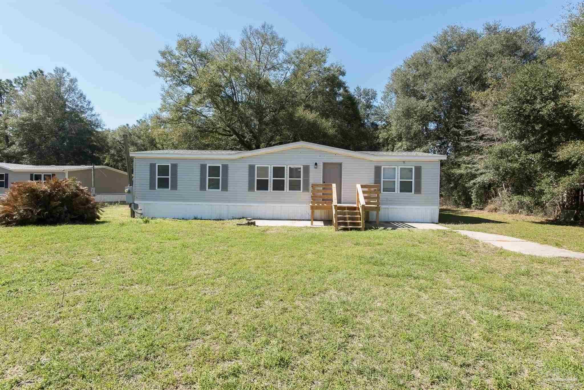 6524 Renee Circle Milton, FL 32583 - Photo 8 of 29 Gallery Image 8