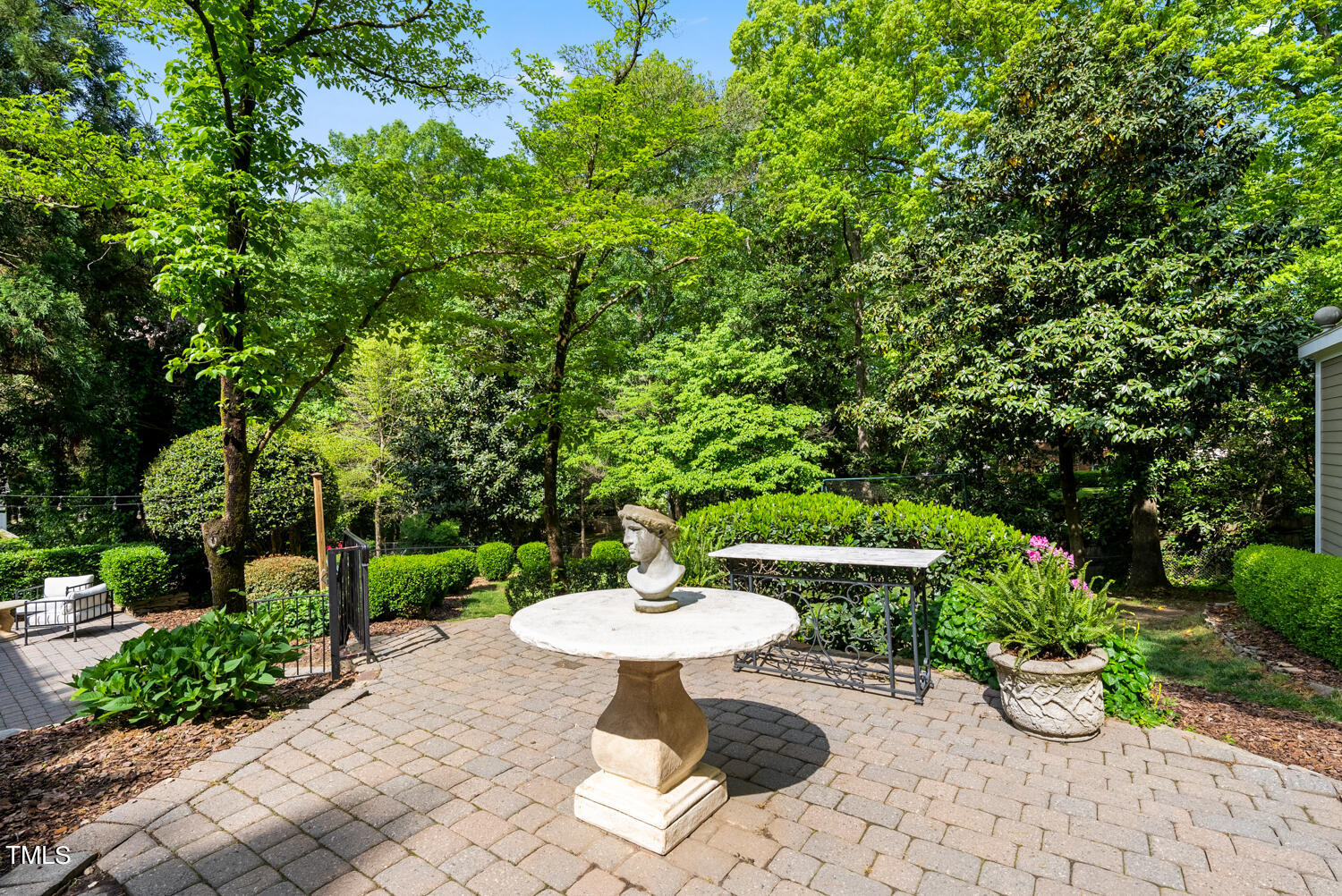 2421 Tyson Street Raleigh, NC 27612 - Photo 45 of 61 DSC07244