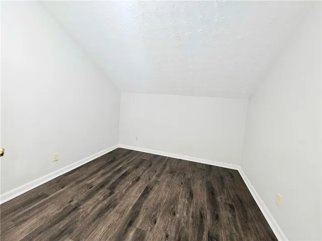 $1,950 | 2734 Highland Ridge Northwest, Kennesaw, GA 30152