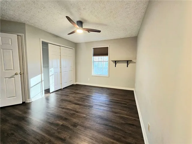 $1,950 | 2734 Highland Ridge Northwest, Kennesaw, GA 30152