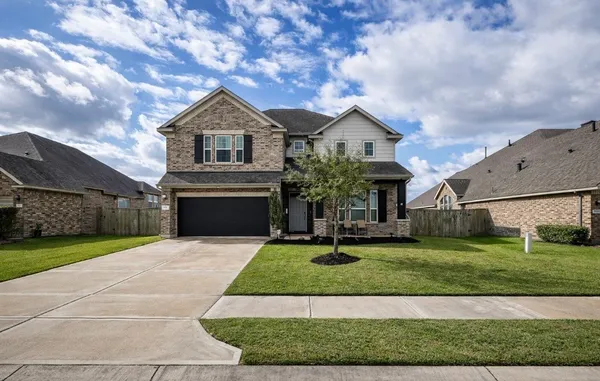 $490,000 | 2610 Newport Lake Boulevard, Manvel, TX 77578