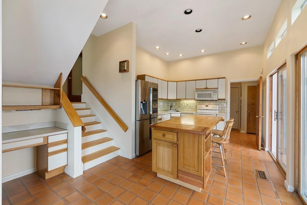 32 Birch Hill Road Stow, MA 01775 - Photo 10 of 40 Gallery Image 10