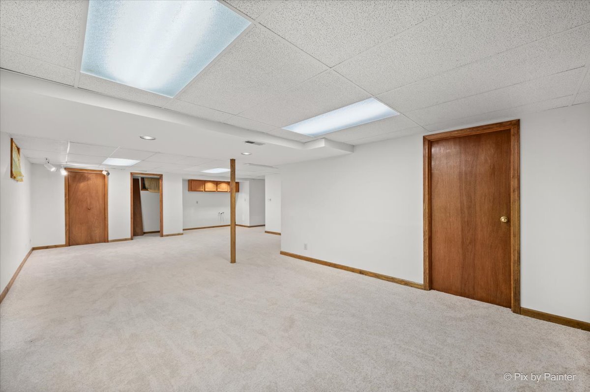 1305 Sequoia Road Naperville, IL 60540 - Photo 31 of 51 Gallery Image 31