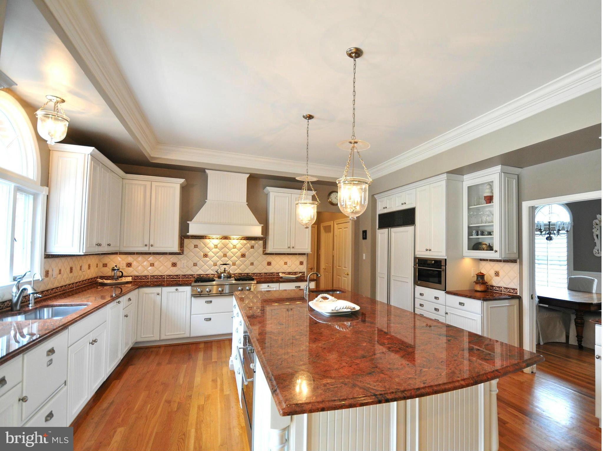 28 Shadow Point Court Edgewater, MD 21037 - Photo 14 of 30 Gourmet Kitchen