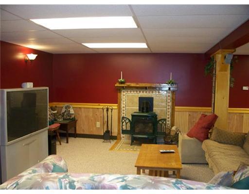 796 Albion Road Waterville, ME 04901 - Photo 12 of 21 Den/Family/Great Room.