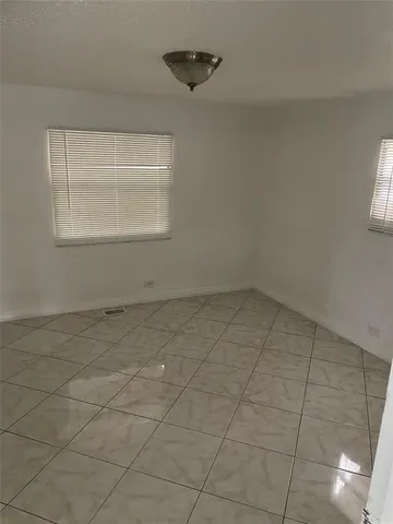 $1,850 | 8580 Southwest 23rd Place, Davie, FL 33324