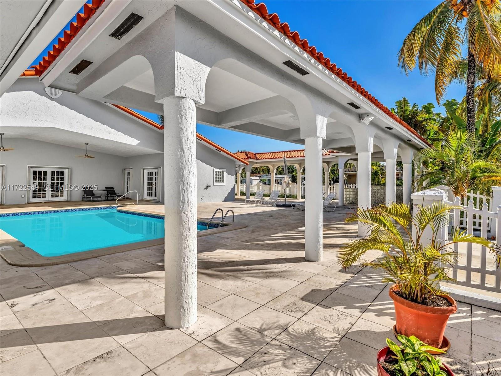 12904 Banyan Road North Miami, FL 33181 - Photo 18 of 87