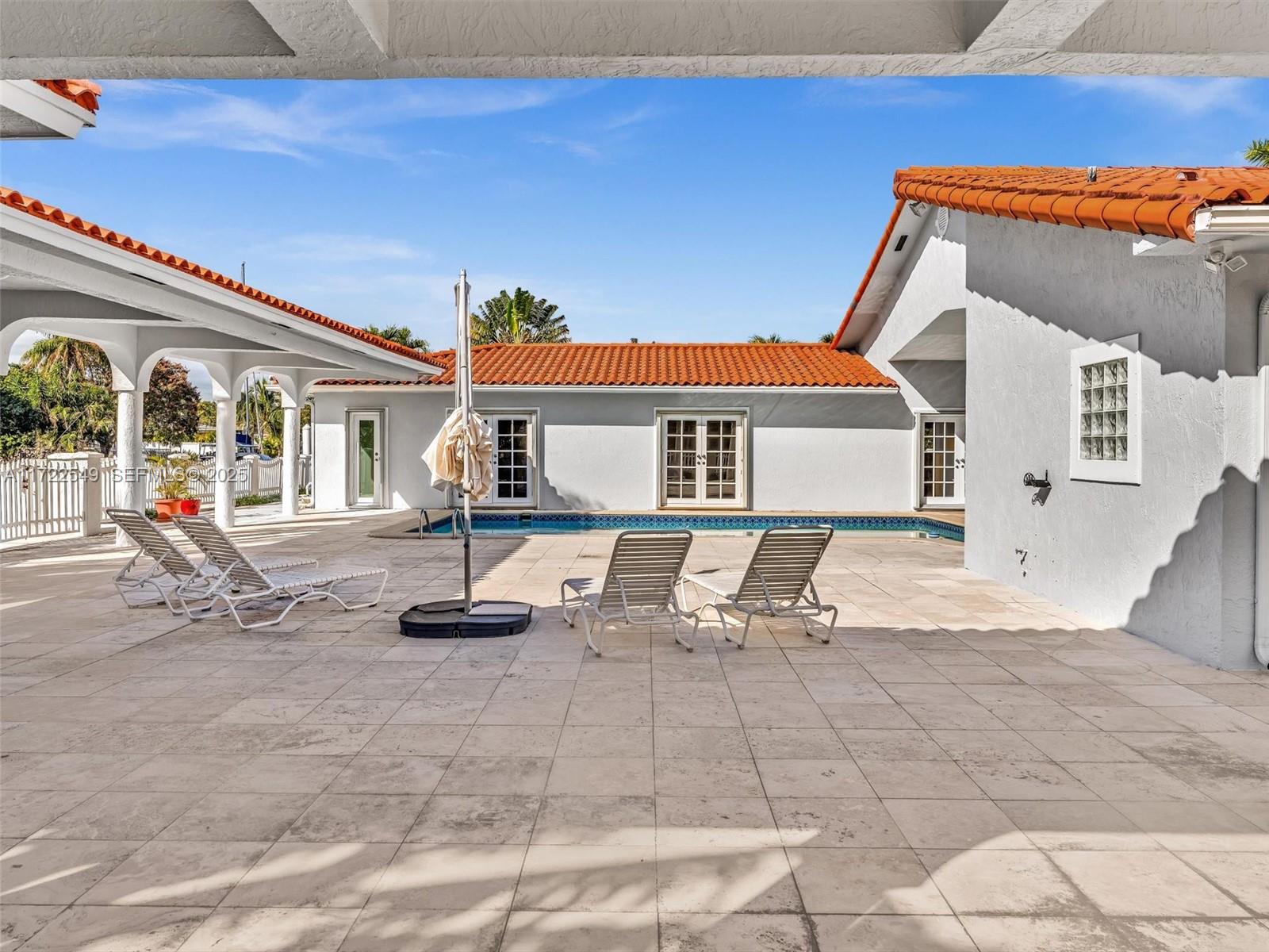 12904 Banyan Road North Miami, FL 33181 - Photo 29 of 87