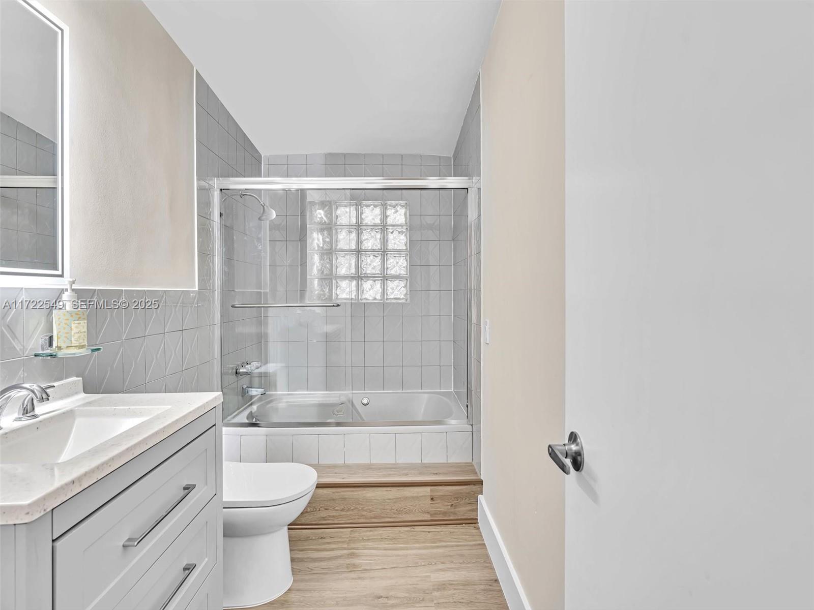 12904 Banyan Road North Miami, FL 33181 - Photo 65 of 87