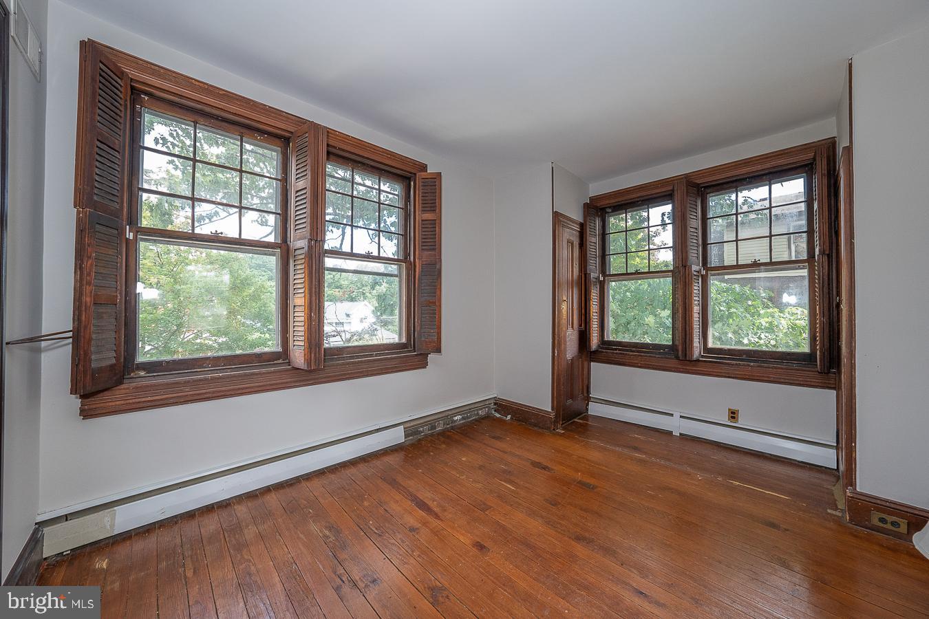 316 North Wayne Avenue Wayne, PA 19087 - Photo 15 of 31 Bedroom #2