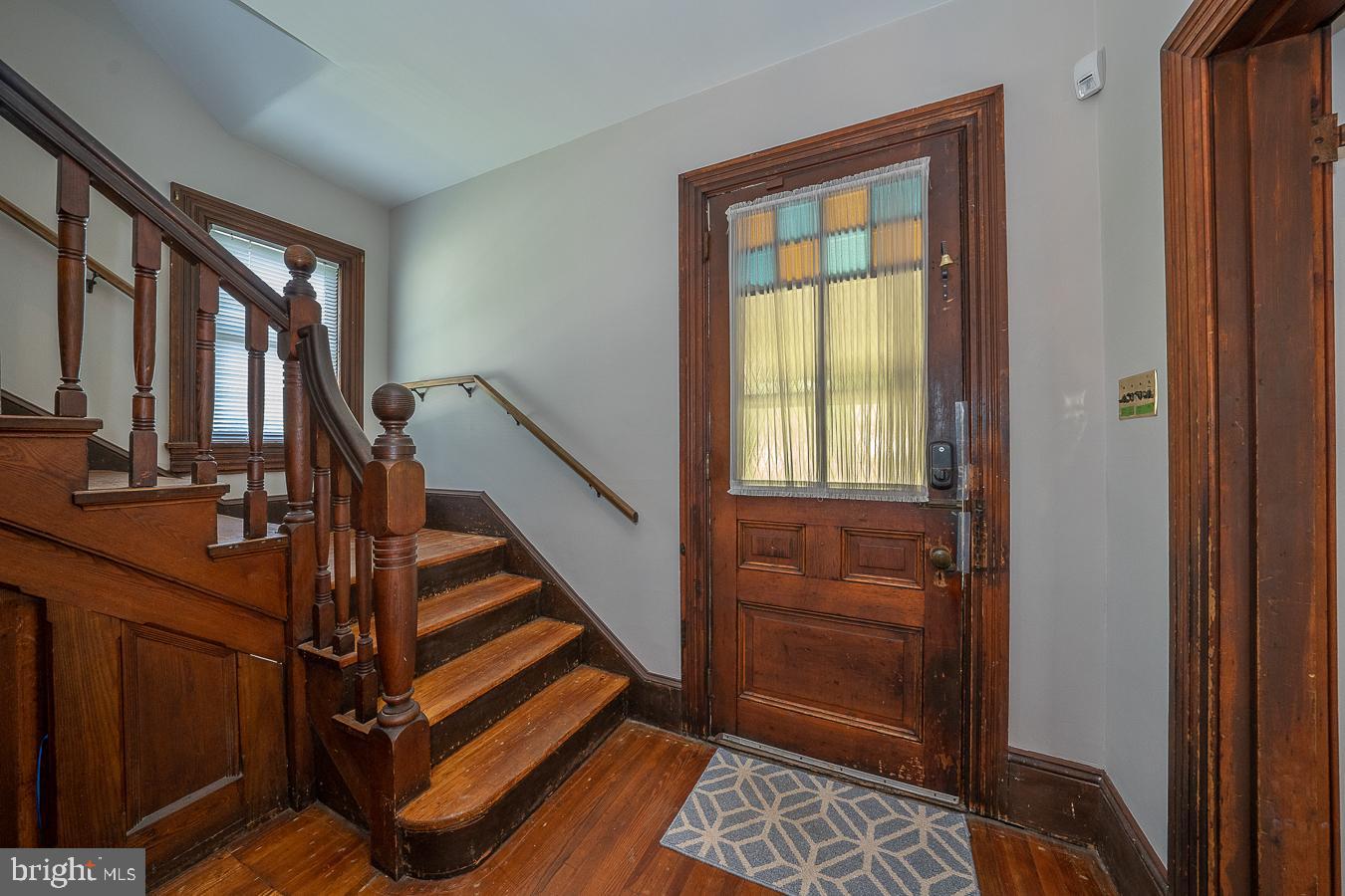 316 North Wayne Avenue Wayne, PA 19087 - Photo 5 of 31 Stained glass front door