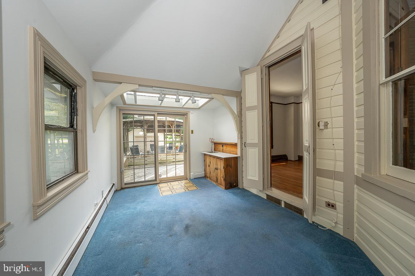 316 North Wayne Avenue Wayne, PA 19087 - Photo 8 of 31 Family room with sliders to rear deck