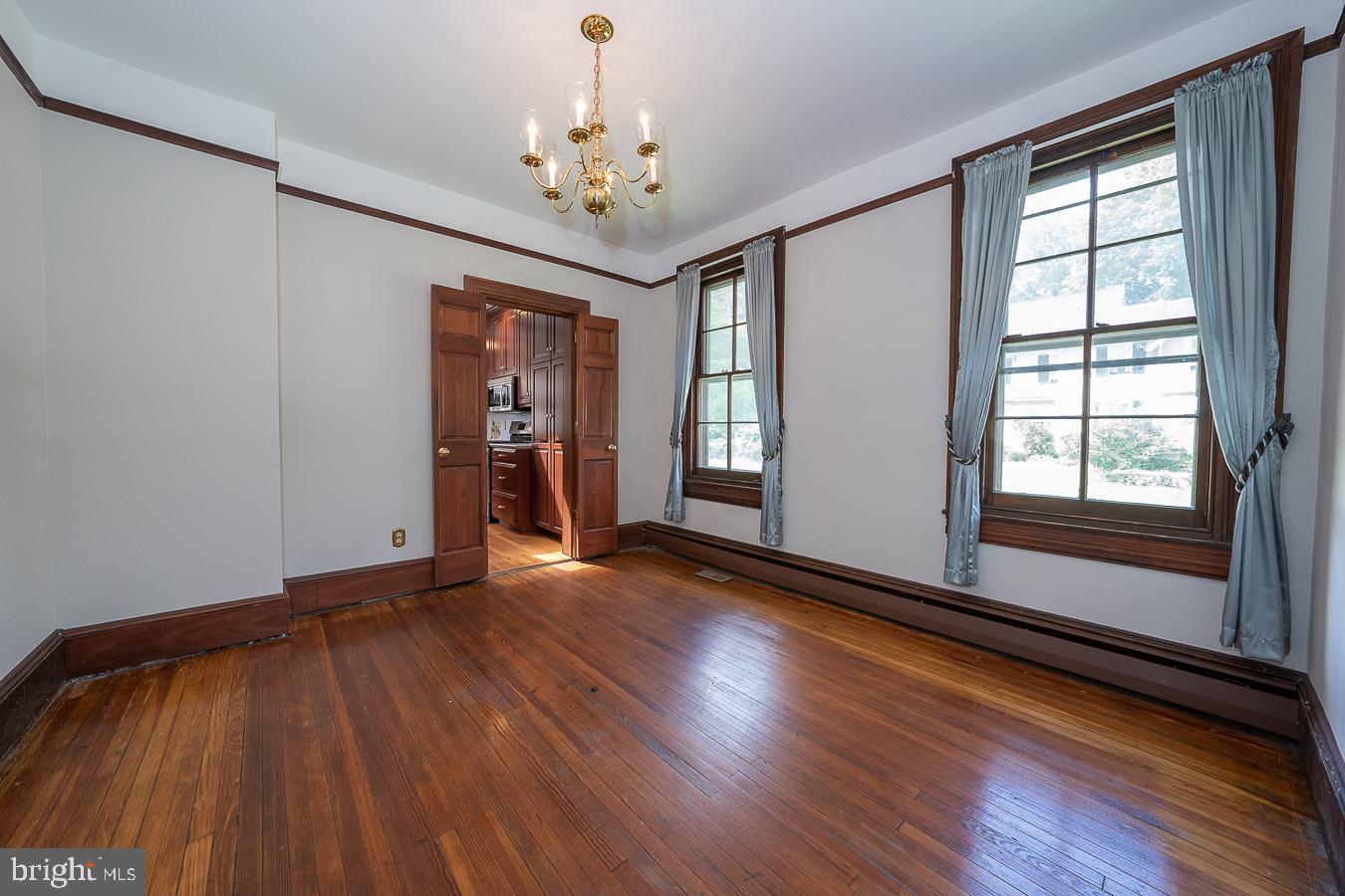 316 North Wayne Avenue Wayne, PA 19087 - Photo 9 of 31 Dining Room into Kitchen
