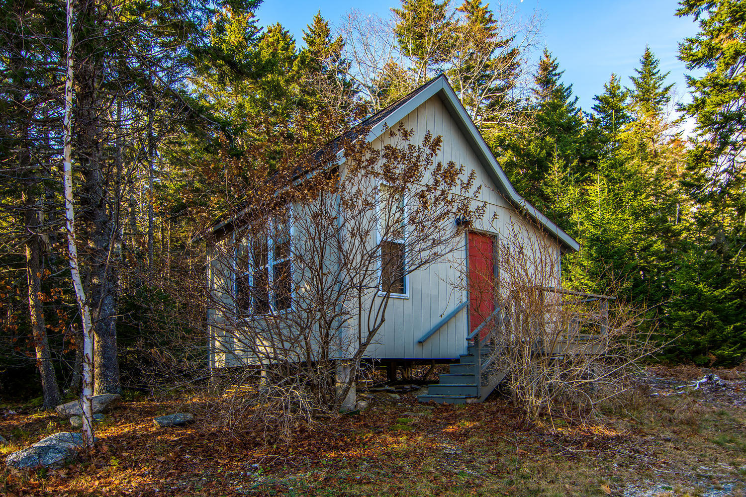 35 Tennis Road Deer Isle, ME 04627 - Photo 11 of 34 35 Tennis Road Deer Isle ME-large-006-01